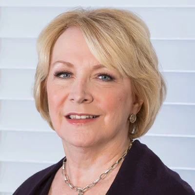Portrait of Dr. Linda Slee